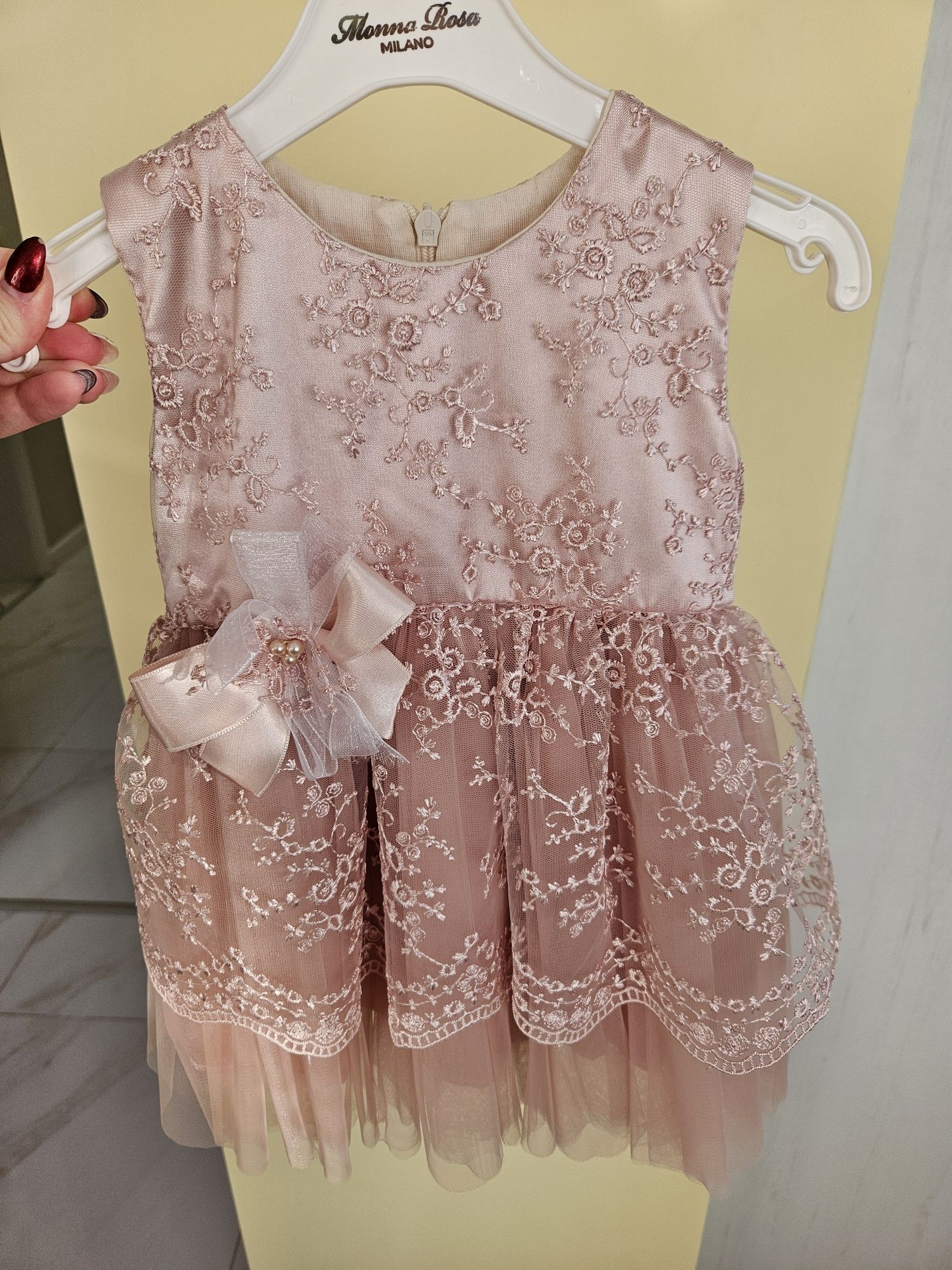 Бебешка официална рокля Monna Rosa