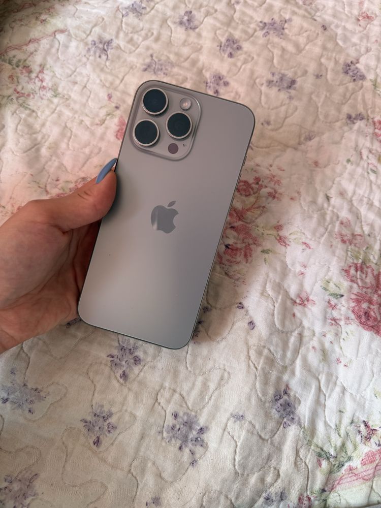 15 Pro Max , 256 GB