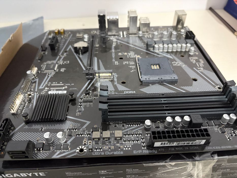 Placa de baza Gigabyte A520M DS3H