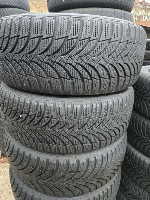 2бр. 205 55 16 Nexen зимни.