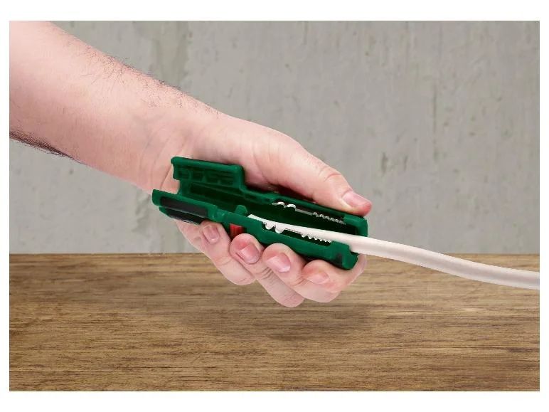 Dezizolator cabluri electrice Parkside  desfacut