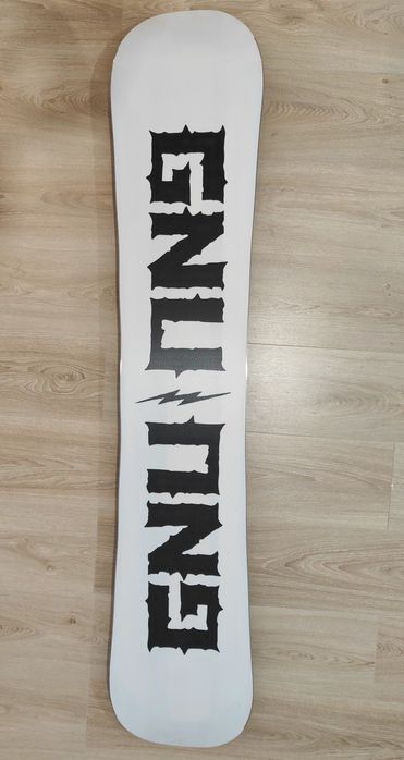 Placa Snowboard GNU Riders Choice 162W