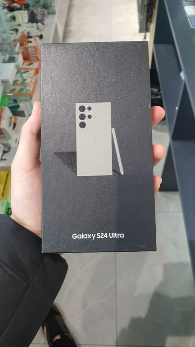 Samsung S24 Ultra 256/12 gb