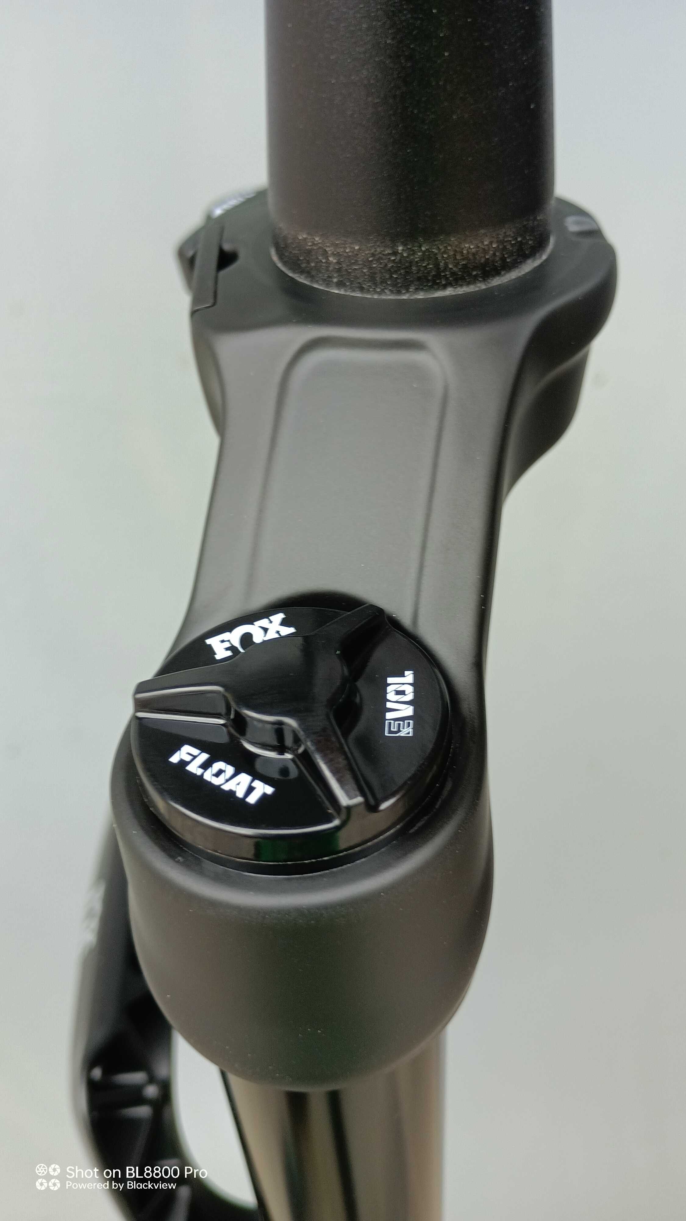 Вилка Fox 34 Float  29/27,5+ AWL 140mm