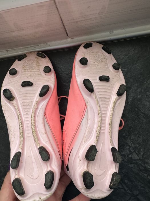 Бутонки Nike Phantom