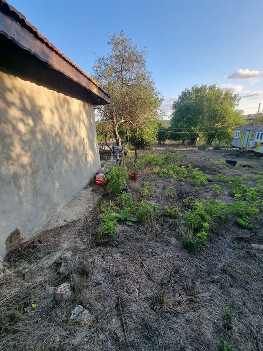 Продавам къща в с.Засмяно 70 000 евро