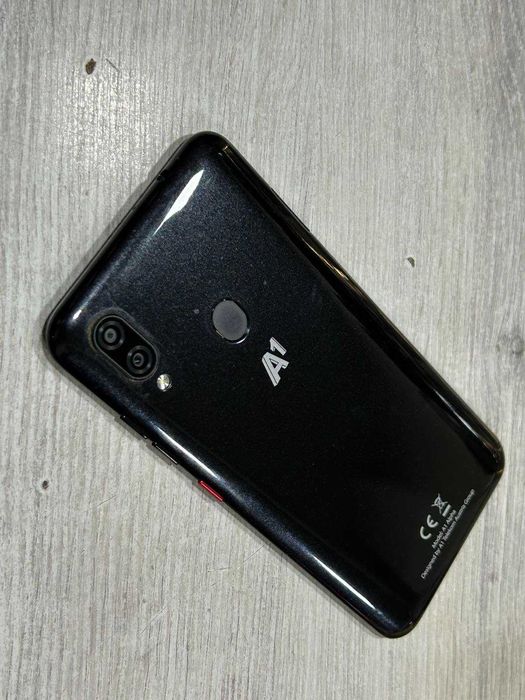 Смартфон A1 Alpha 64 gb 3 ram