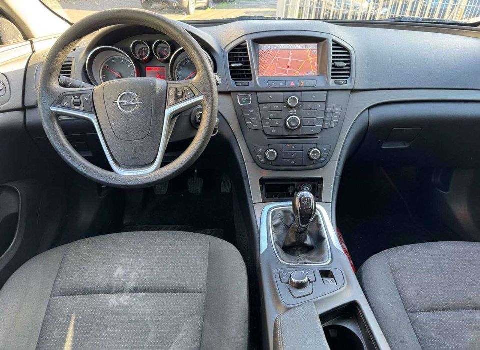 Opel Insignia на части 3 броя