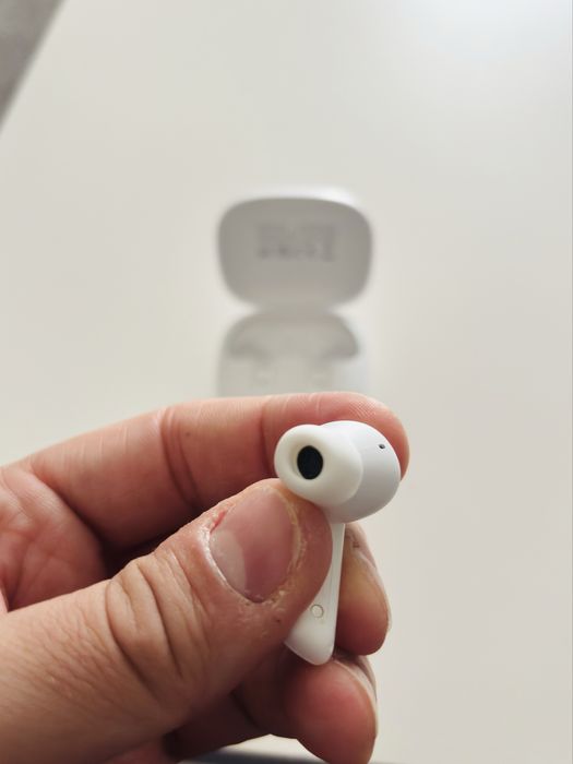 Безжични слушалки QCY