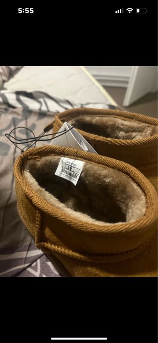 UGG crem joase nou cu eticheta