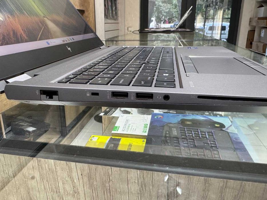 HP ZBook Fury 15 G8 Core i7-11850H ram 32 ssd 500 RTX A3000 6гб