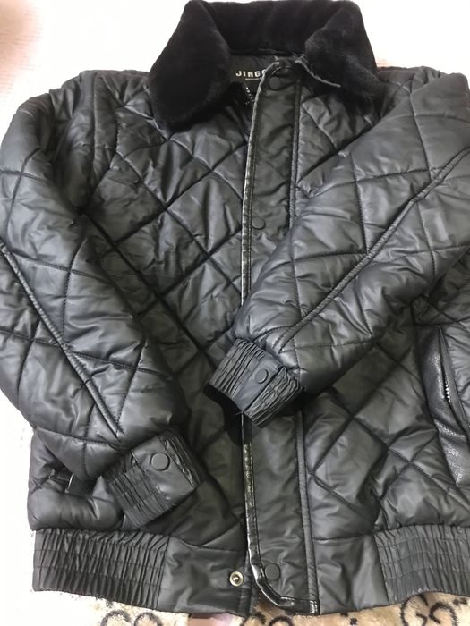 Утеплённая куртка для мальчика 11-12 лет