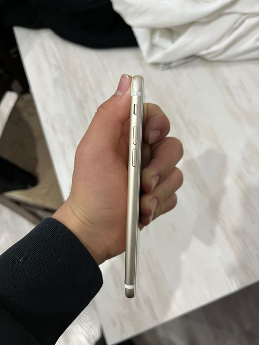 iPhone 7 Gold  yaxshi tutilgan