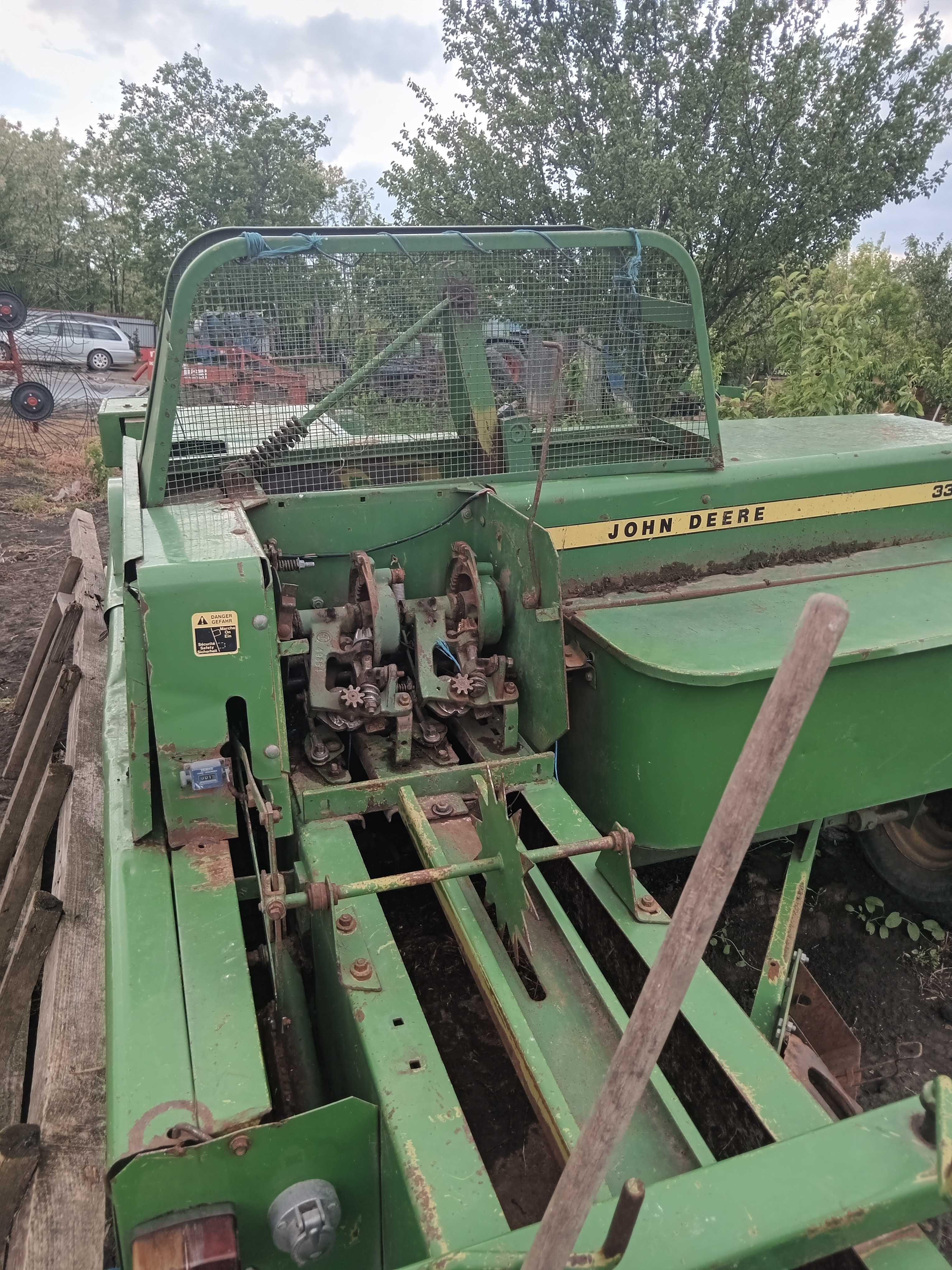 Balotieră John Deere