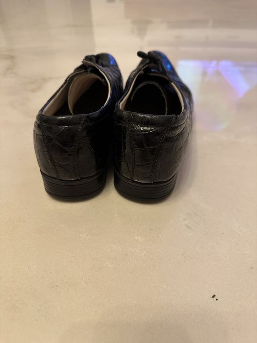 Vând Pantofi din piele, marimea 40