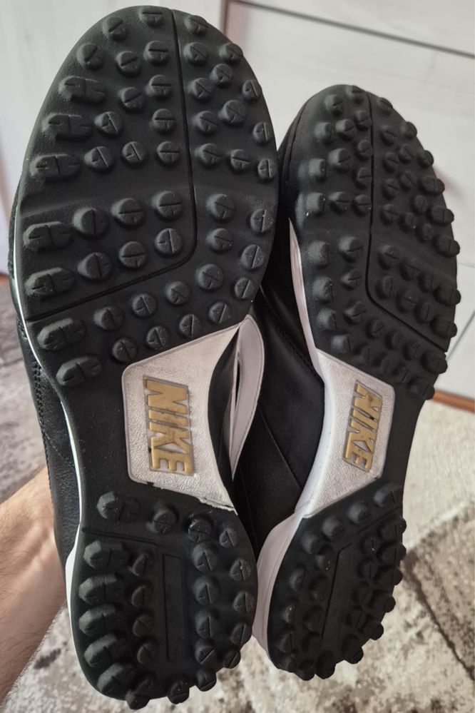 Стоножки Nike Tiempo