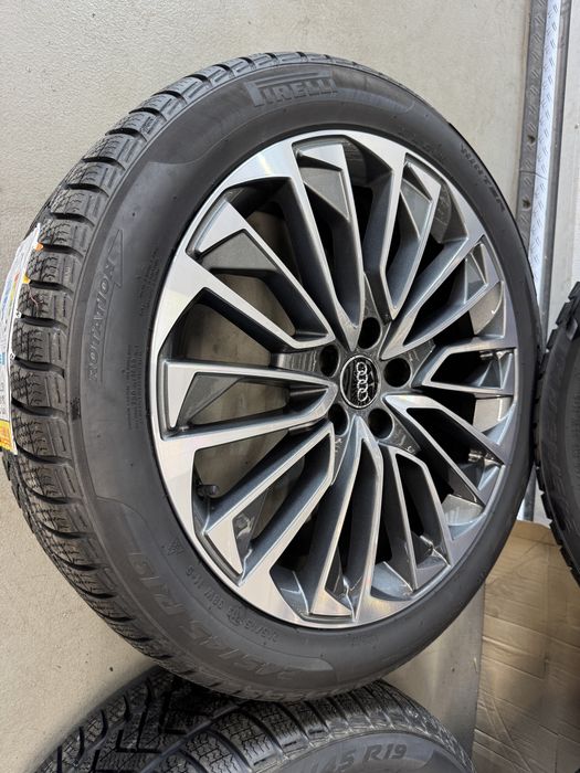 Jante Originale Audi S Line R19 A6 A7 A8 echipate iarna noi Pirelli