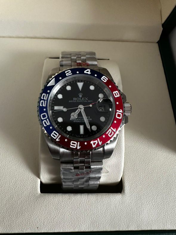 Часовници rolex, omega, patek