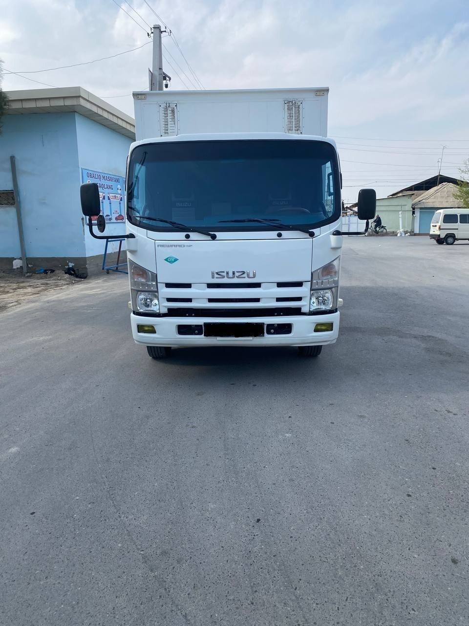 ISUZU CNG 2016 yil