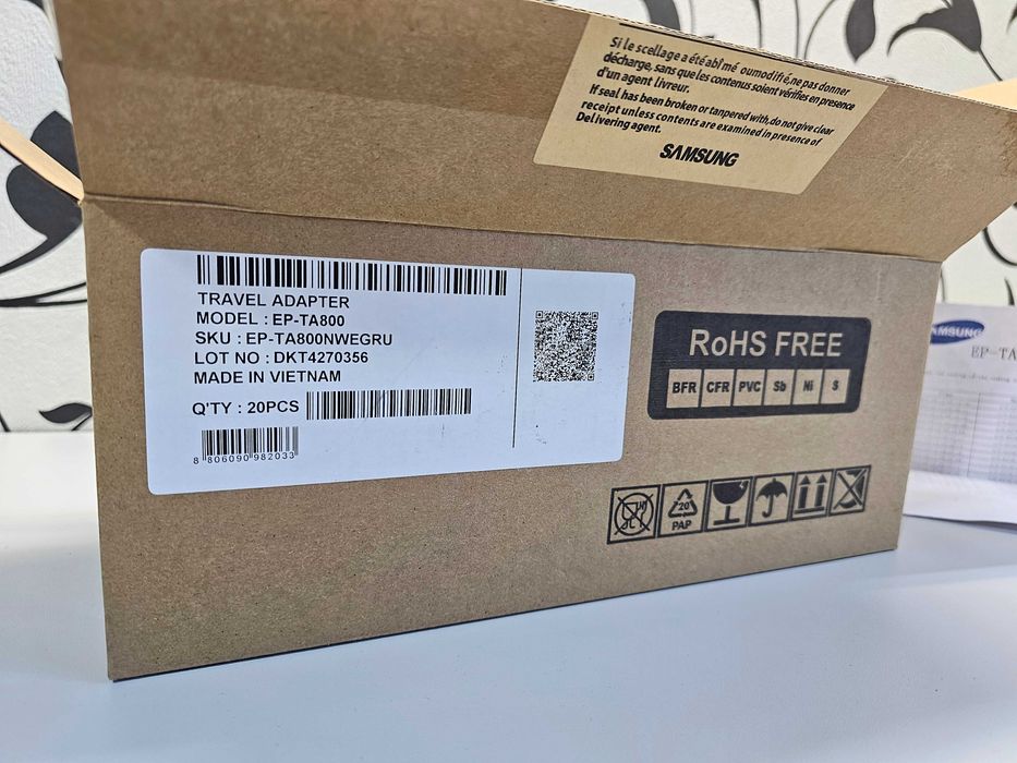 ПРОДАМ Оригинал Сетевое зарядное устройство Samsung EP-TA800 25W