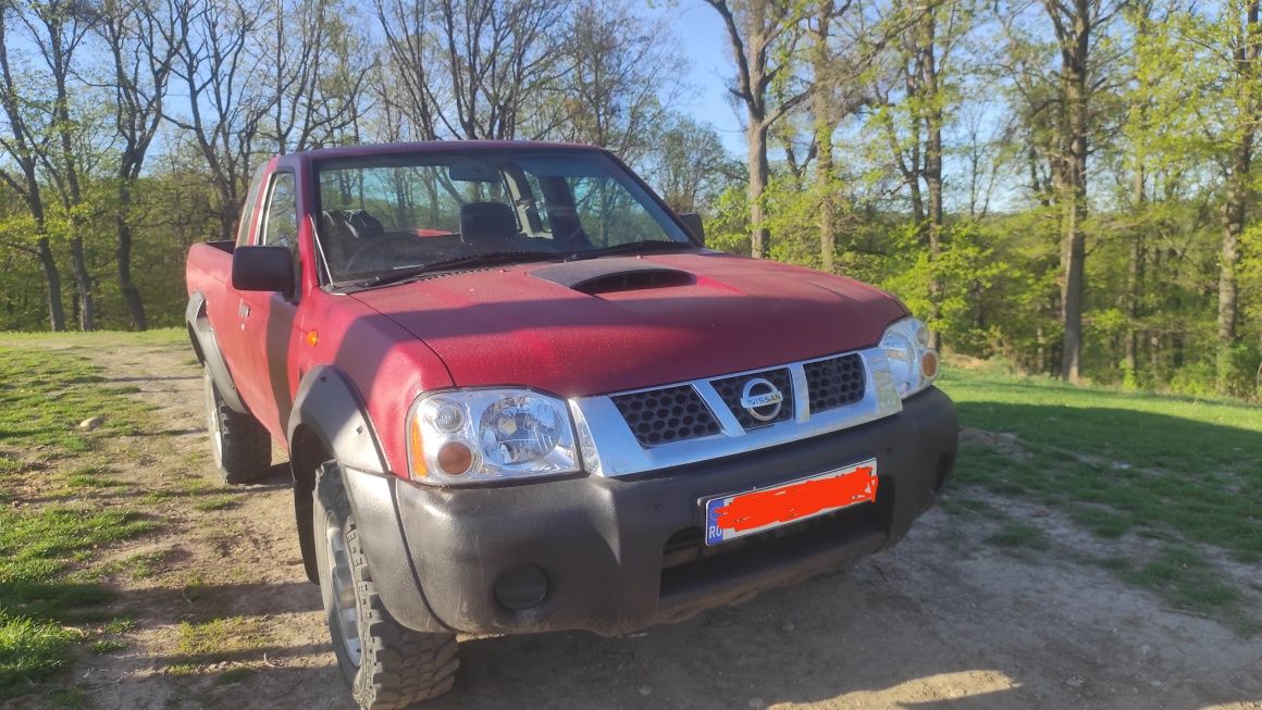 Nissan Navara D22