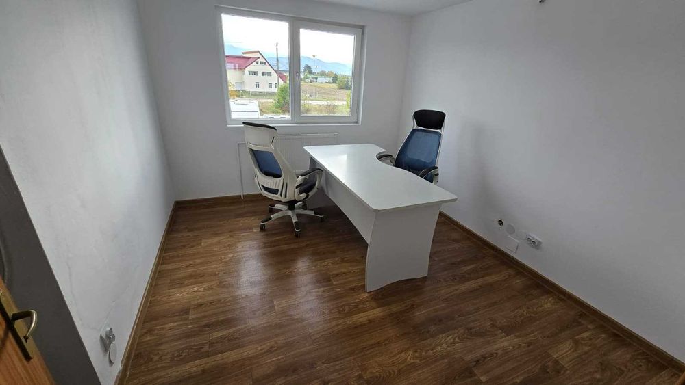 Închiriez spații pentru birouri – Calea Feldioarei 80, Brașov