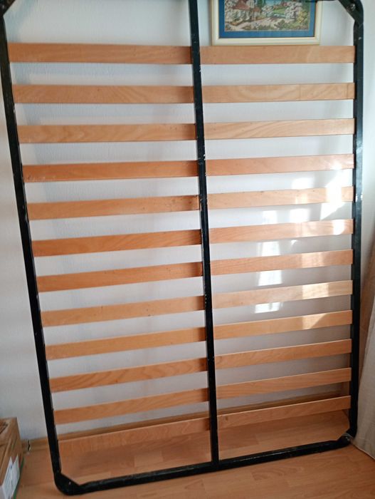 Vând  mobila second-hand