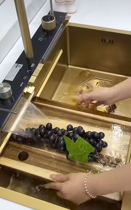 Продаётся раковина со столешницей вместе новая 2025 года выпуск ! Недо