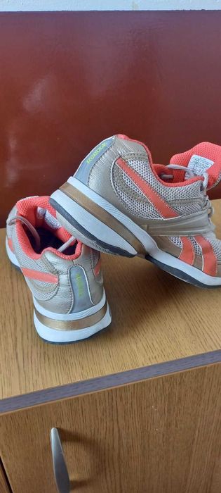 Дамски маратонки "Reebok"