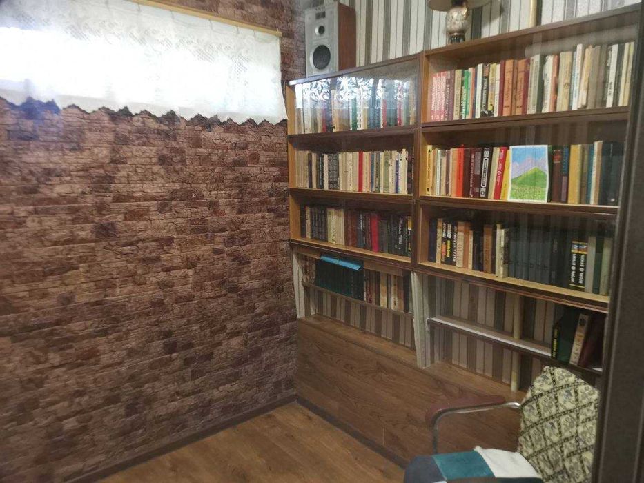 Юнусабад 14 
Петушок , метро Туркистан 
2/4/4