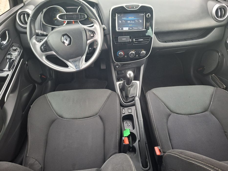 Renault Clio, 2015, Motor 1,5 Diesel, 90 C.P. Euro 5,, Nr.Roșii 3 luni