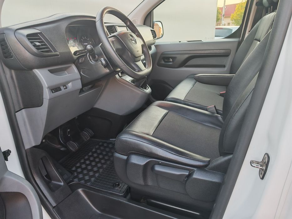 Opel Vivaro L3 2.0cdti 144 cp An 2021 Garanție 12 luni. TVA deductibil