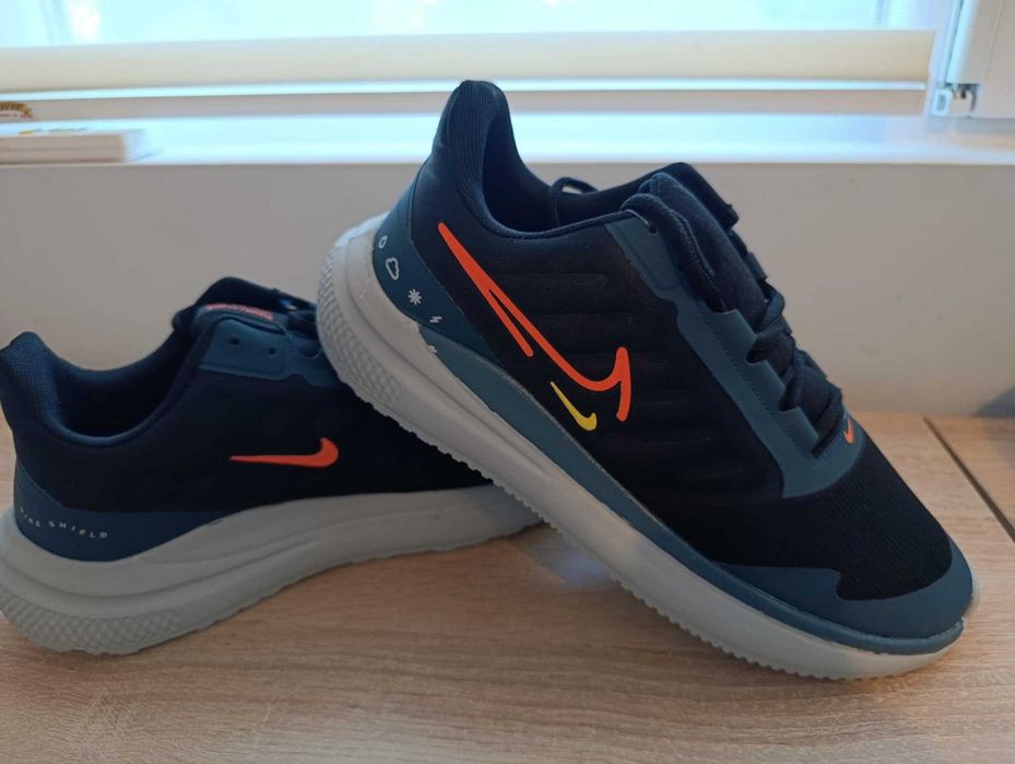 Спортни маратонки