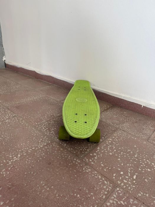 Pennyboard verde