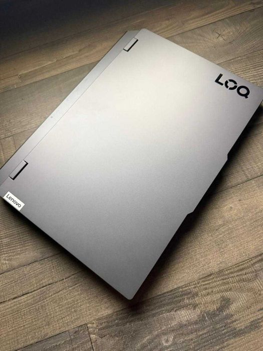 Игровой Лаптоп Lenovo LOQ 15IRX9