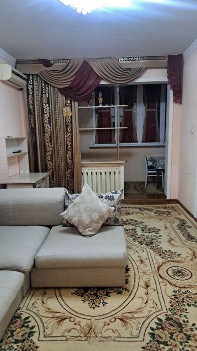Сдаю квартиру Яшнабадский р-он Авиасозлар-1. 2-ком 1-этаж 4-этажном До