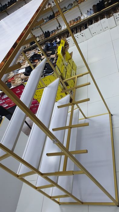 Dukonizga sifatli bulgan rastalar oyoqkiyim,kiyimlar va sumkalar uchun