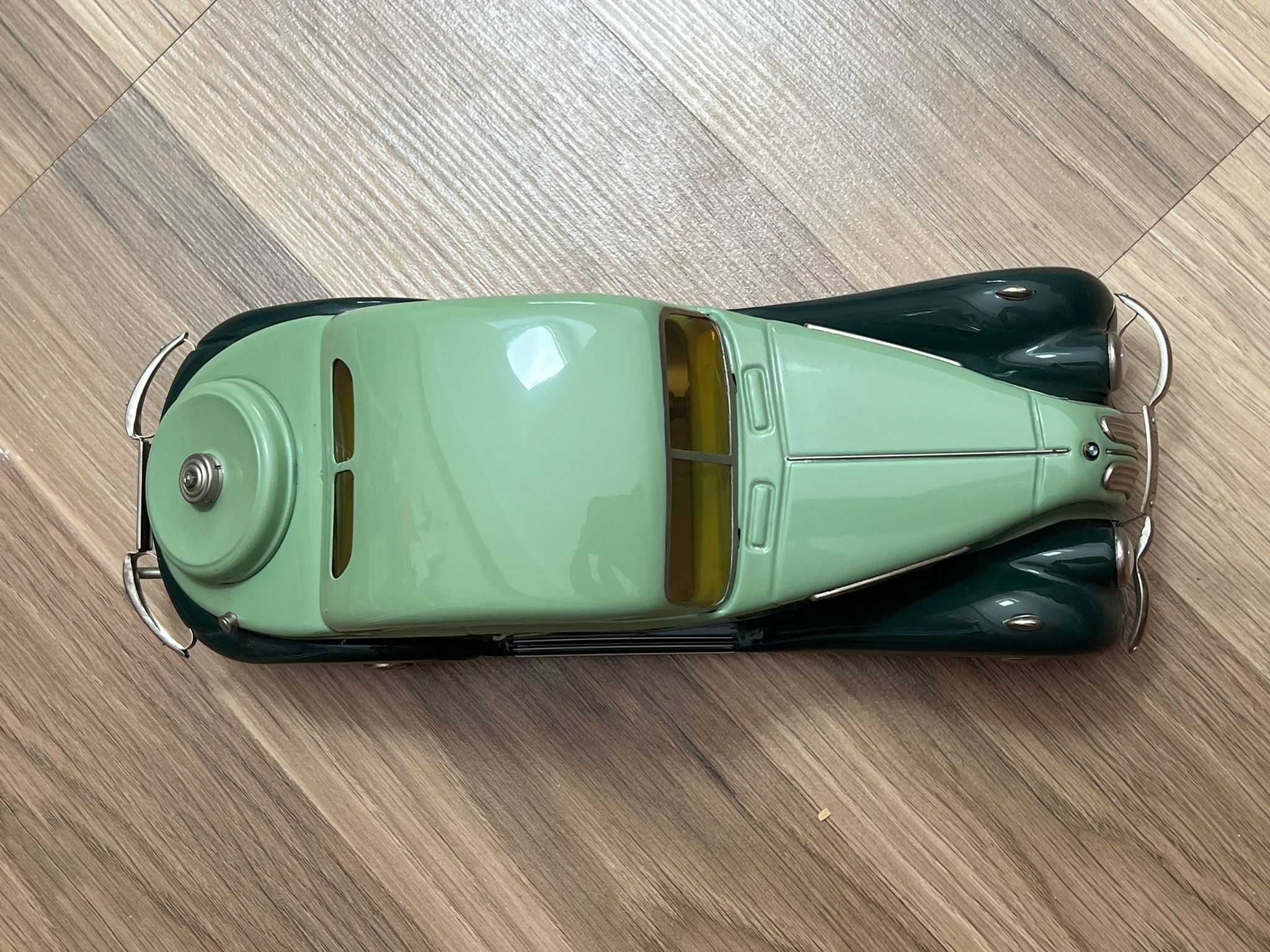 Macheta 1/18 Schuco Mecanica BMW 327 Coupe Verde