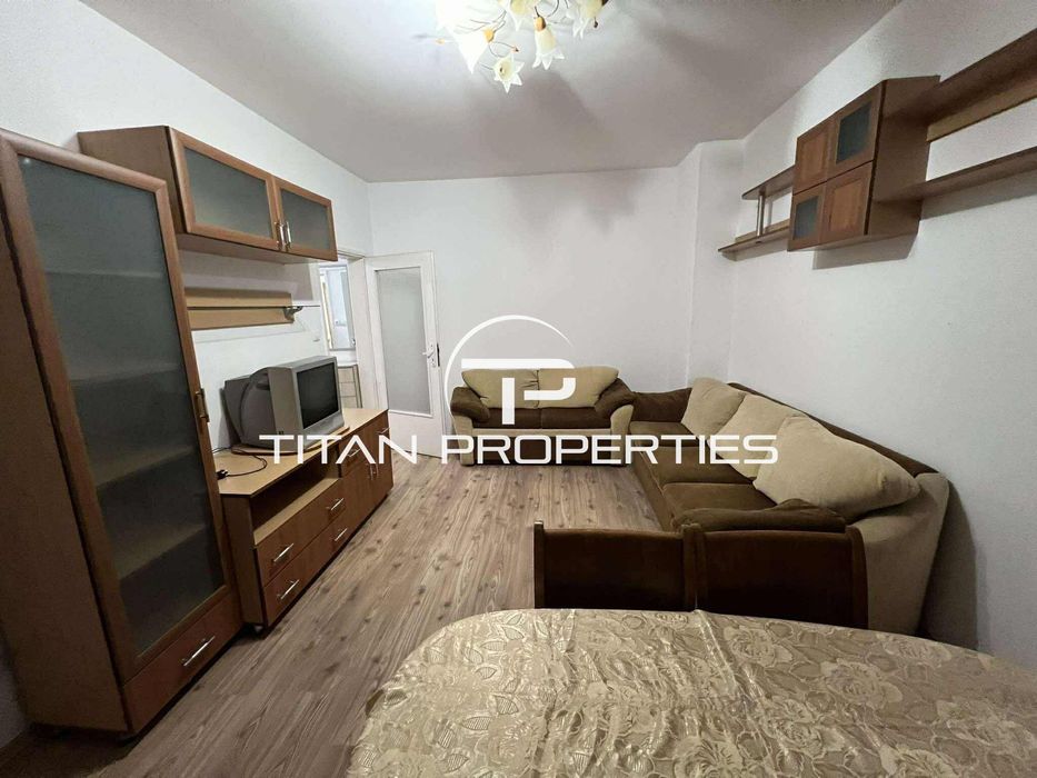 Тристаен апартамент, под наем, кв. Младост 1