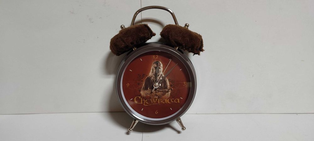 Colectie Star Wars : ceas quartz cu alarma Chewbacca