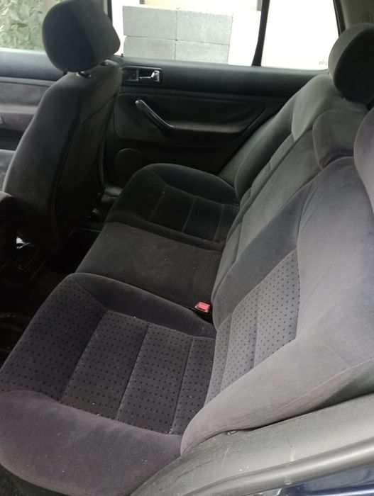 . Volkswagen Golf 4 – 1.4 benzină 16V (75 CP), motor refăcut, întrețin
