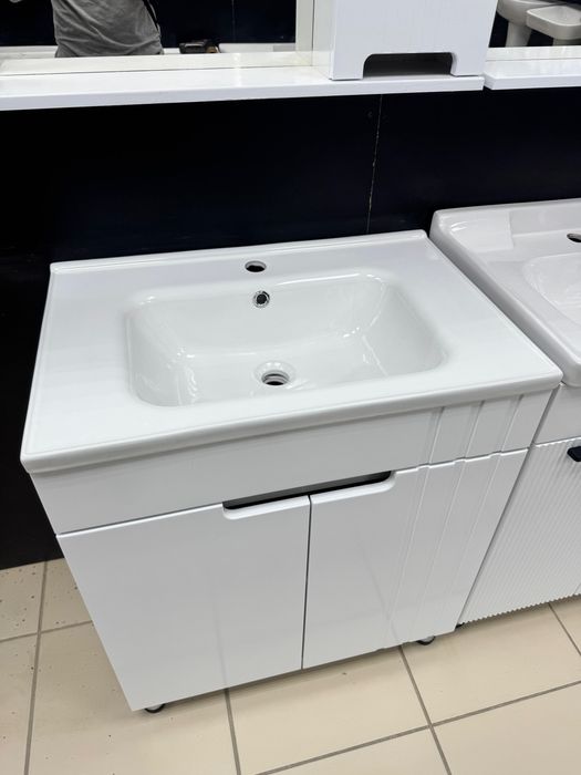 Тумба с раковиной