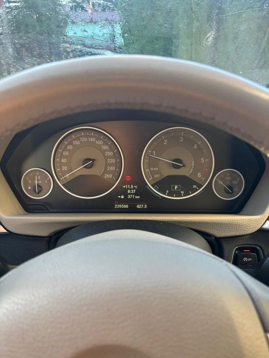 Bmw 320D  Luxury