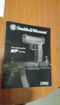 Смит и Уесън каталог пистолети 2006г - SMITH & WESSON 2006 gun catalog