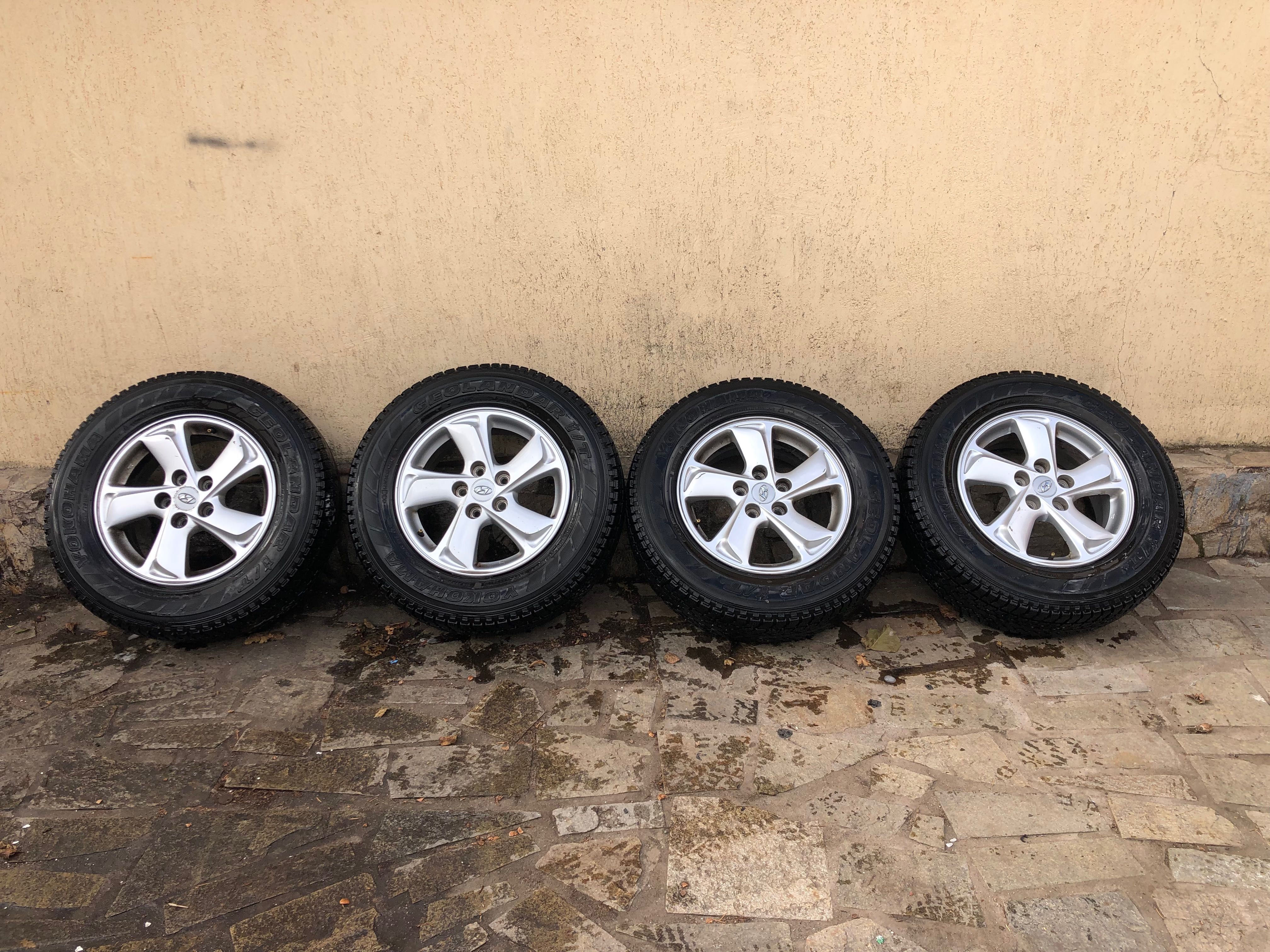 4бр. Алуминиеви джанти с гуми от Hyundai IX35 16 цола.