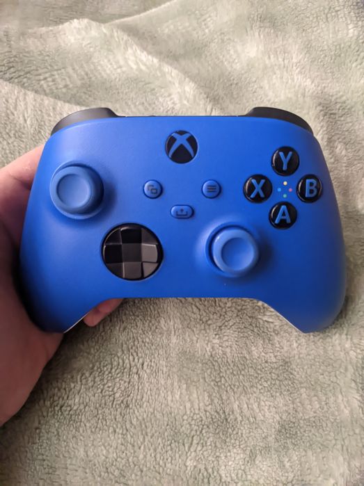Оригинальный геймпад Xbox series S/X. Беспроводной. Цвет Shock-b