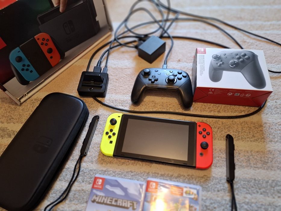 Nintendo switch + controller wireless + 3 jocuri