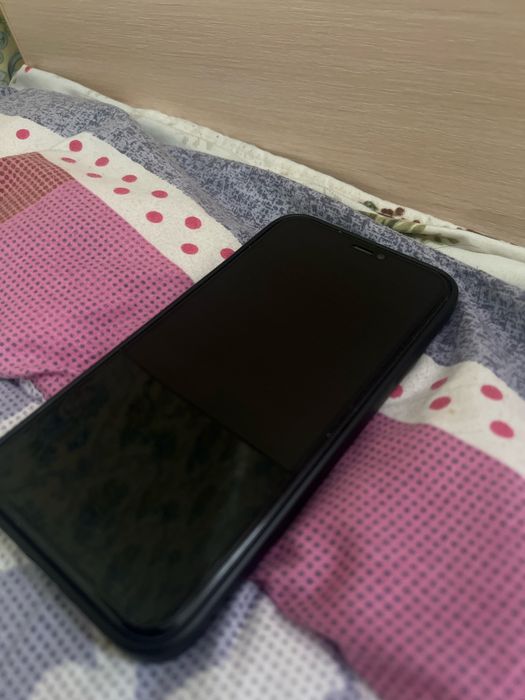 Iphone 11 в идеальном состоения