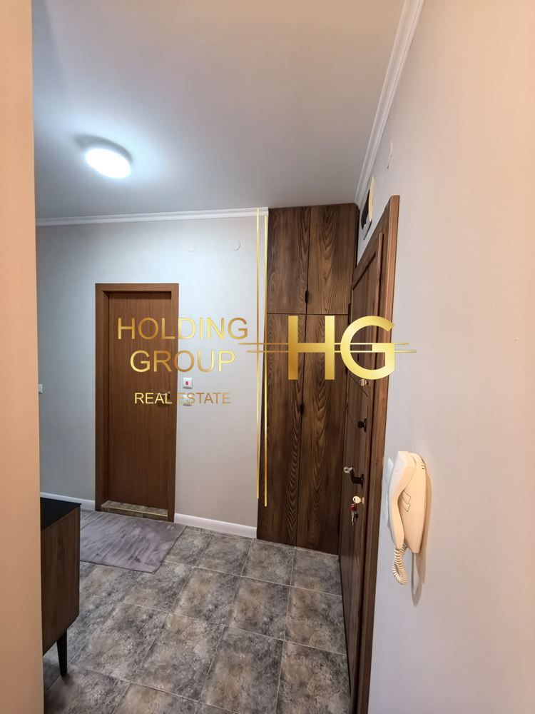 Продава се Тристаен апартамент в к.к. Златни пясъци - 98 кв.м за 1521 €/кв.м - Снимка #9