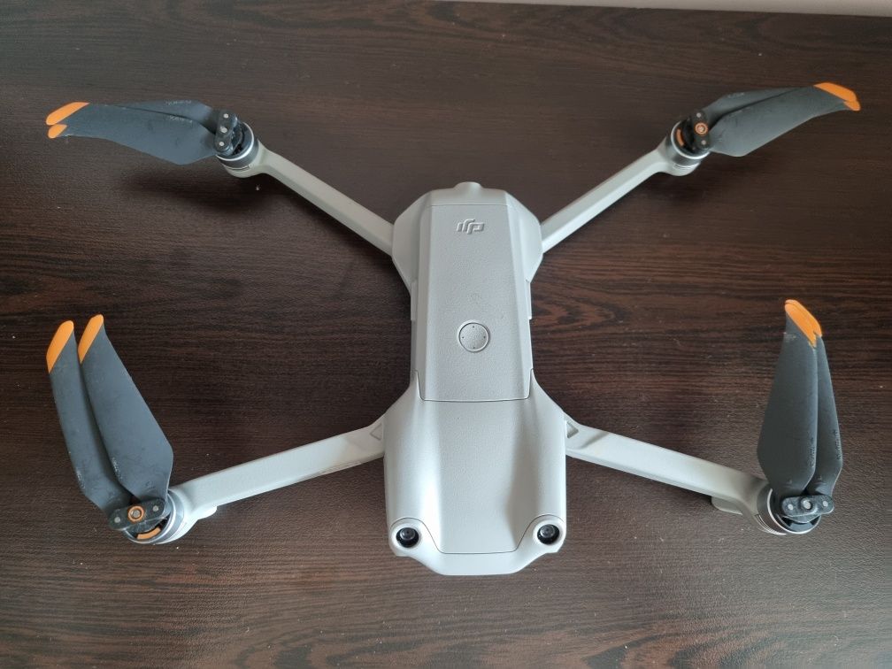 Дрон DJI Air 2S Fly More Combo